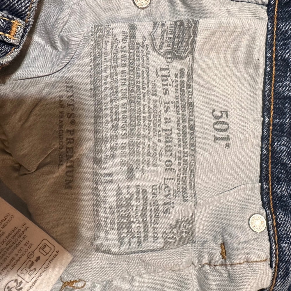 Levis Premium 501 Button Fly 90s Mens Straight Leg Blue Denim Jeans W29 L30 - Picture 8 of 10